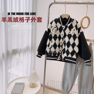 牛哆哆年货款2022冬装男女儿童黑白菱格绣花一体羊羔绒外套33516