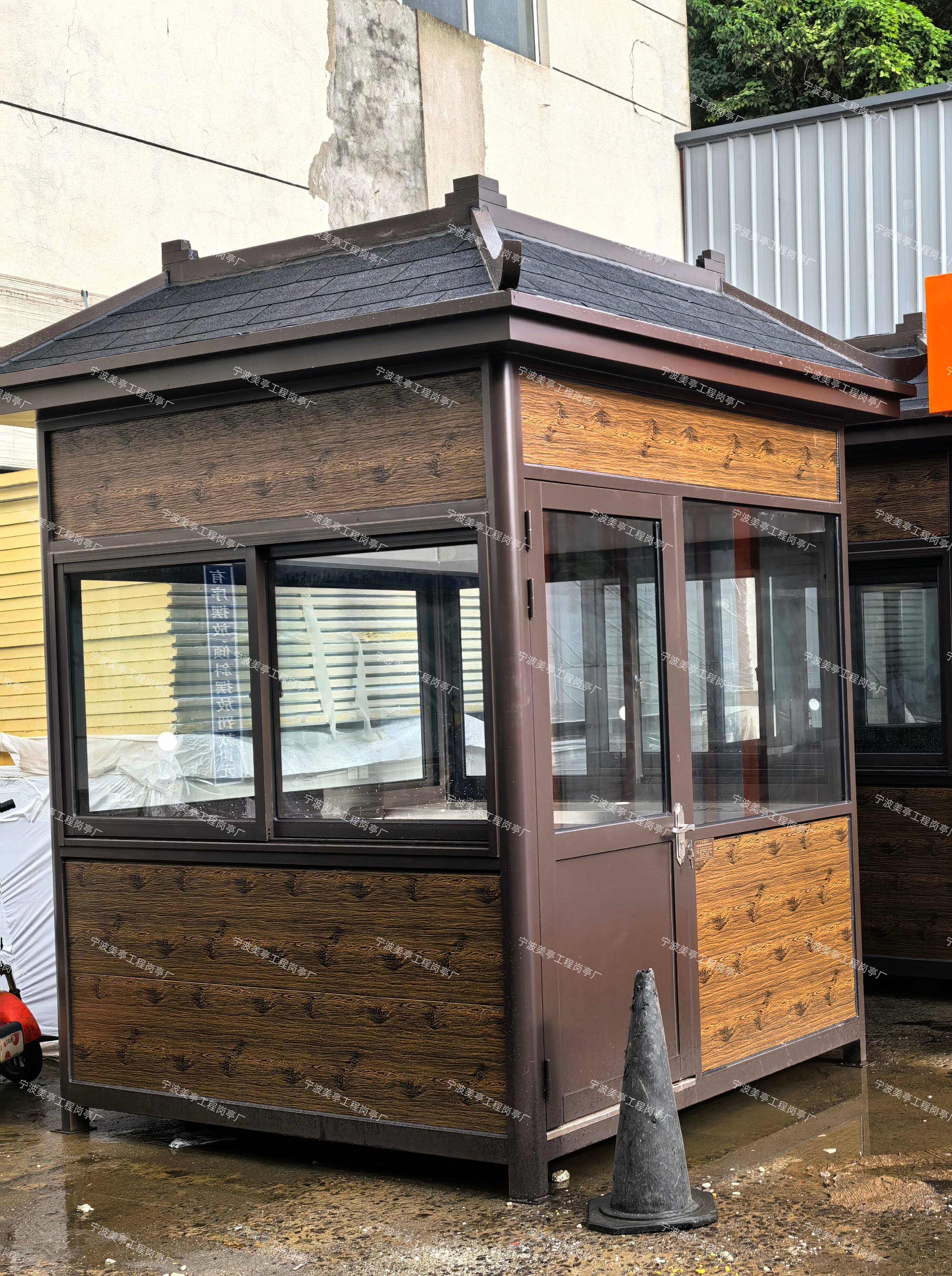 宁波岗亭户外防腐木售货亭景区售票亭实木岗亭保安亭门卫室值班室