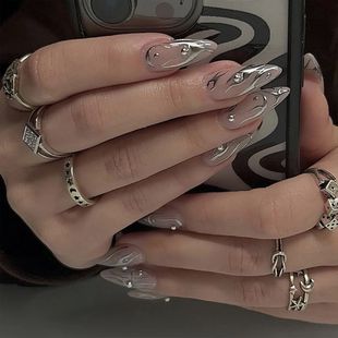 Round Y2k Silver Almond Stripes Long Wearable Nails False