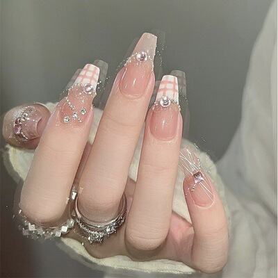 24pcs/box Fake Nails Press on Short Reusable with Designs Se