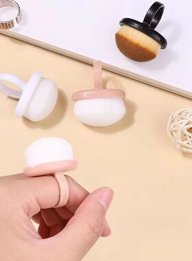 1Pcs Plastic Nails Art Dust Cleaning Brush Buckle Brush Oval