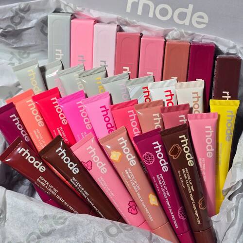 RHOD Limited Edition Peptide Lip Tint Tinted Lip Gloss Layer