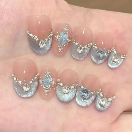 10Pcs Cute Cat Eye Almond Fake Nail Blue Shiny with Small Rh