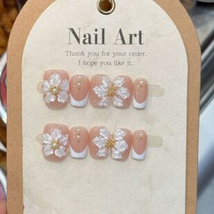 10Pcs French Handmade Press on Nails White Flower Fake Nails