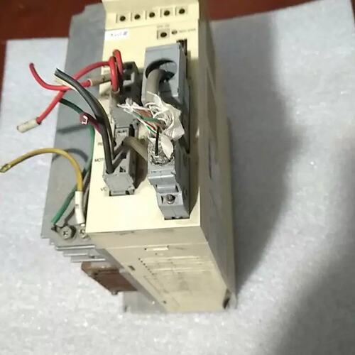 议价UR5BG3驱动器S1-070N-1KC-2SA-N