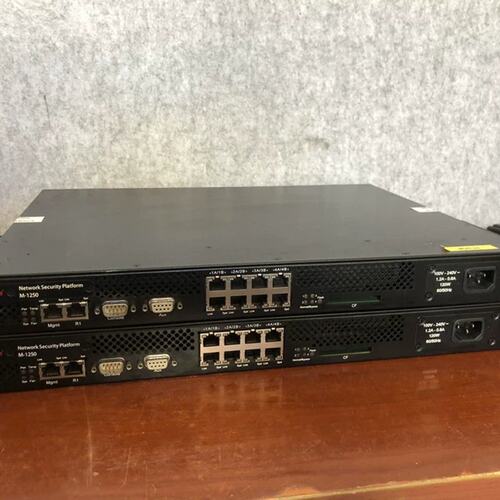 议价McAfee M-1250 防火墙 成色如图有两台