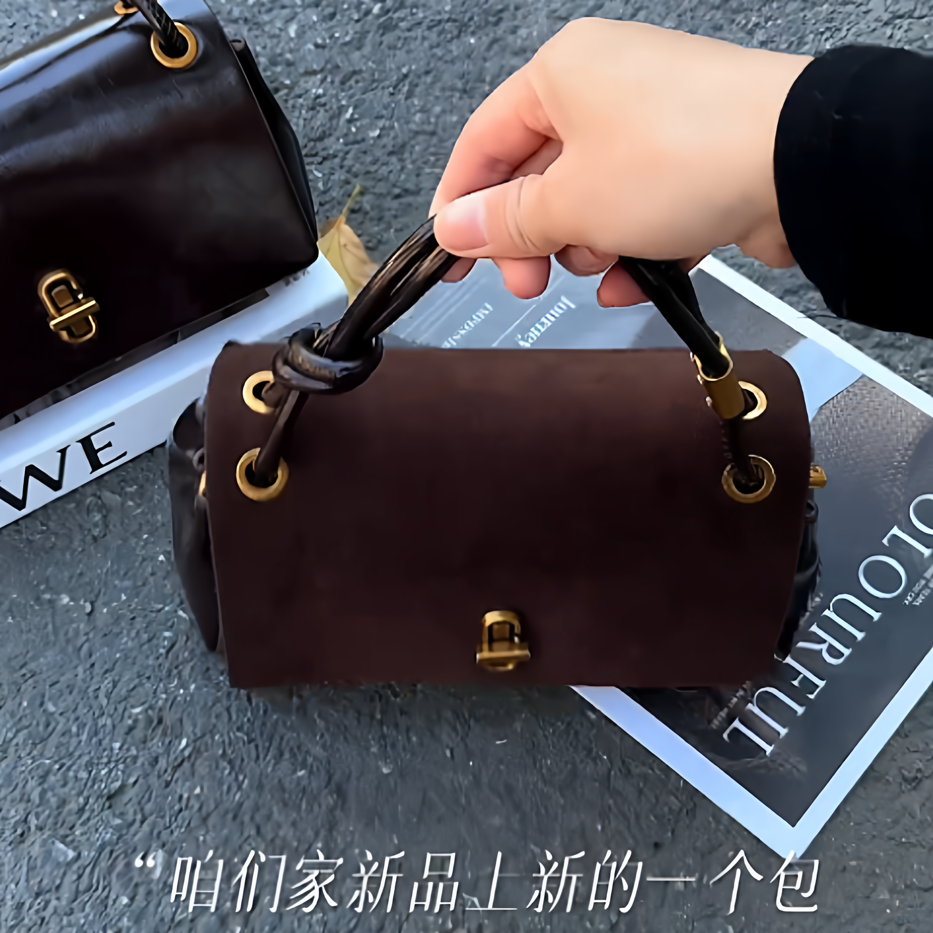 包包女款爆款2025新款单肩包小众韩版精致锁扣小方包手提百搭斜跨