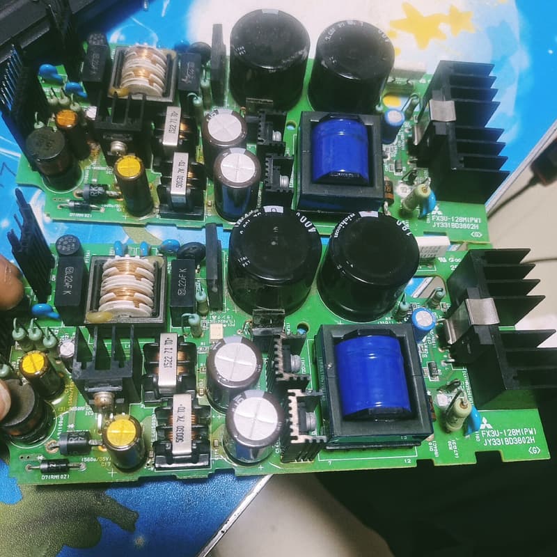 三菱plc FX3U-128MR MT 电源板包好包邮深圳当--议价商品