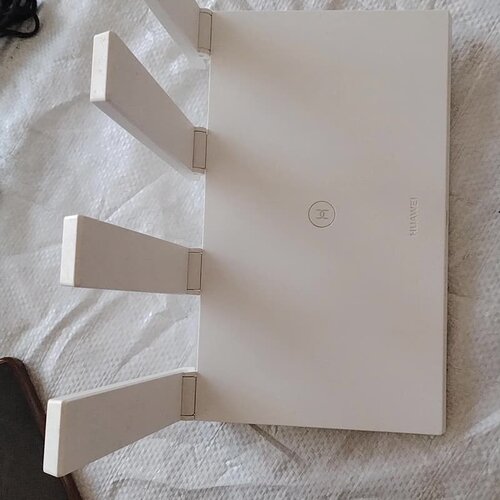 TC7102无线路由器，WiFi6，3000Mbps带宽--议价商品