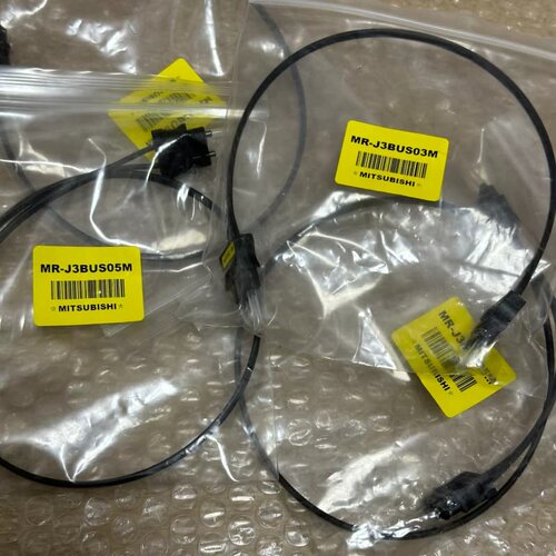 MR-J3BUS03M--议价商品
