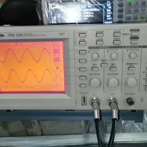 示波器，泰克Tektronix TDS220，100MHz，--议价商品
