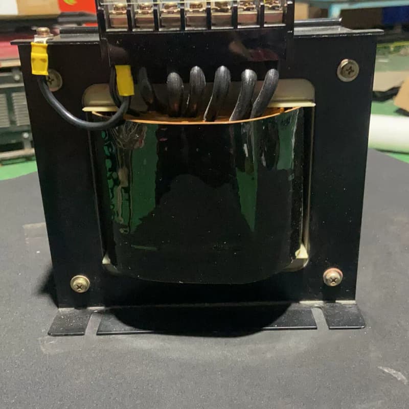 日本隔离变压器220变110V 100V 隔离牛 HIFI--议价商品