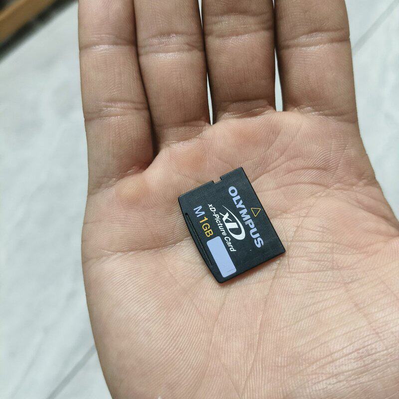 奥林巴斯原装1GB xd卡,功能正常,包好包邮,--议价商品