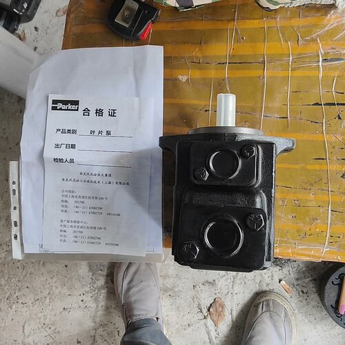派克汉尼汾工业液压技术（上海）公司生产的叶片泵，全新库存--议