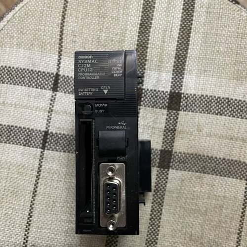 CJ2M-CPU13，模块，功能包好，成色非常好，实物--议价商品