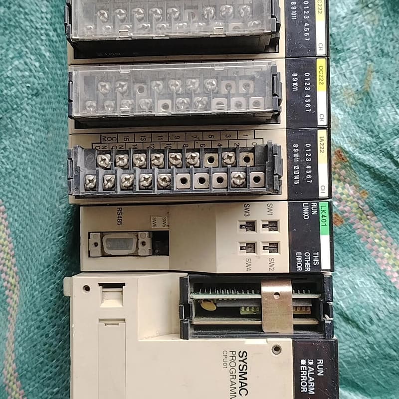 PLC C200H+模块型号看图片，二手拆机件，成色如--议价商品