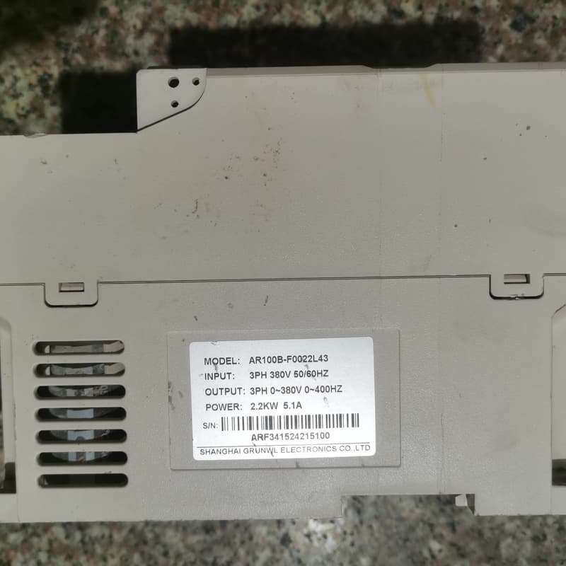 上海格兰威变频器:ar100b-f0022L43--议价商品
