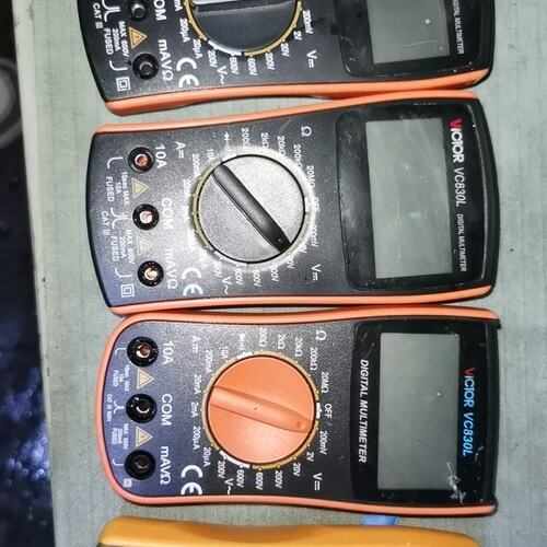 VC830L数字万用表，三位半数显，支持直流/交流电压、--议价商品