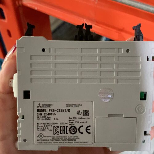 三菱PLC模块 FX5-C32ET/D--议价商品