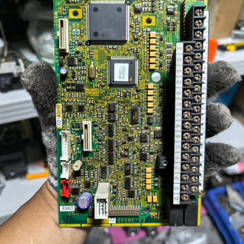 富士变频器主板EP-3955D Z2,日本制造,型号RF61--议价商品