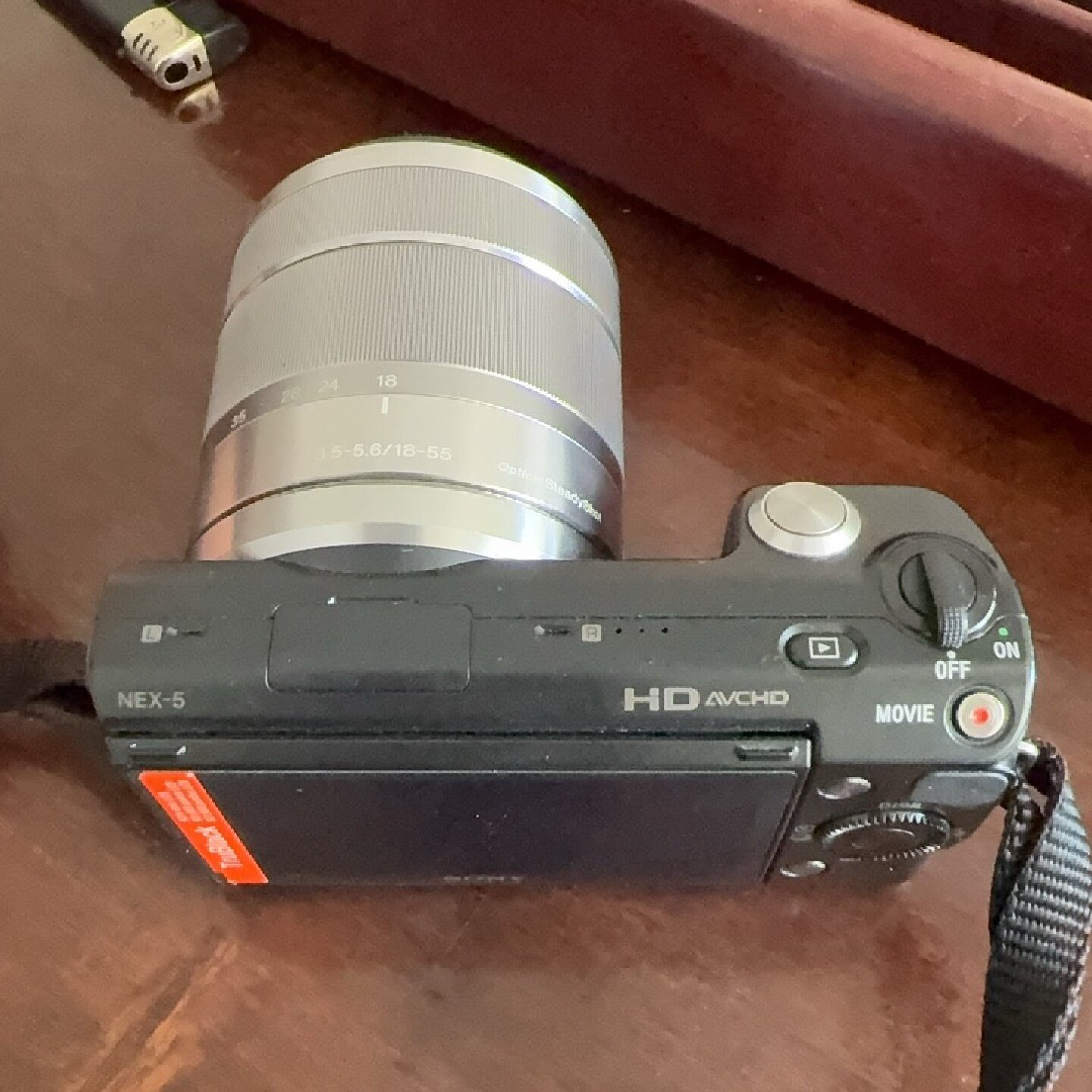议价--冲新索尼NEX5. 新2个电池 带一条线 8G卡,吃灰机厂货