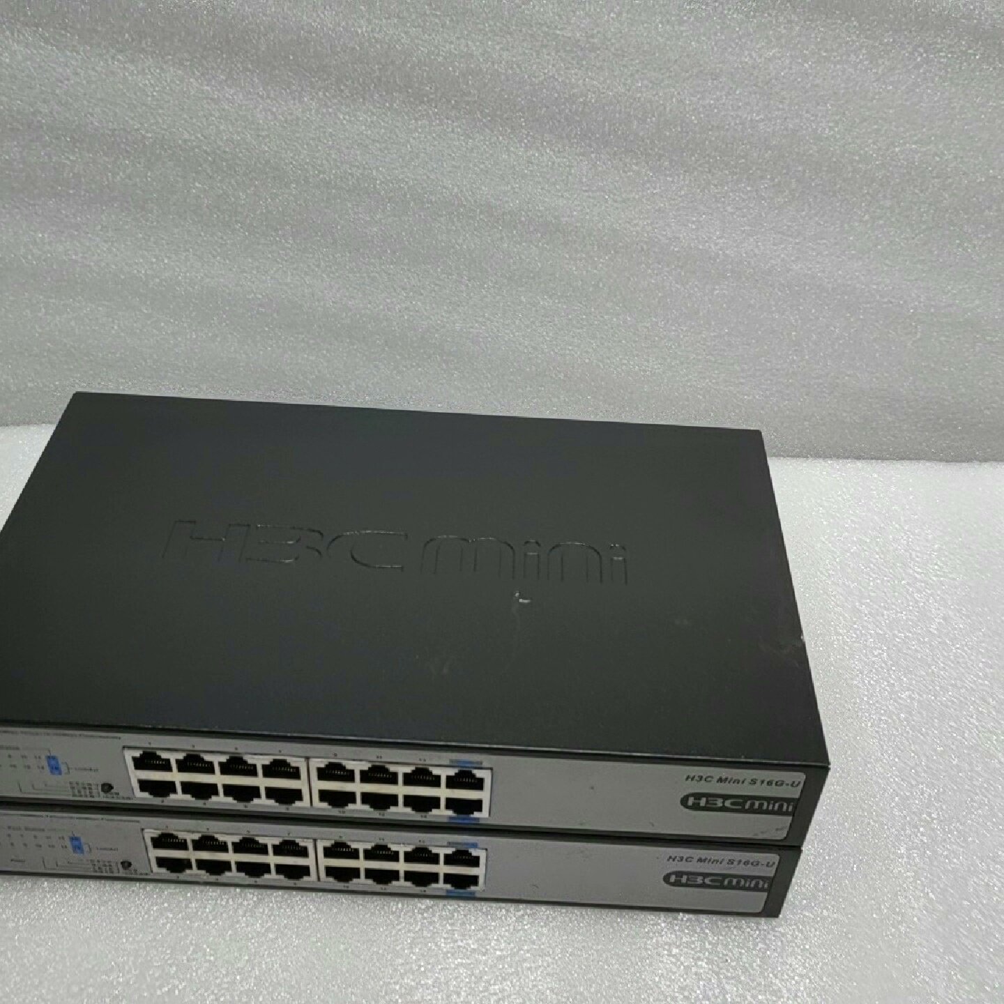 议价--H3C Mini S16G-U  全千兆以太网交换机  实图