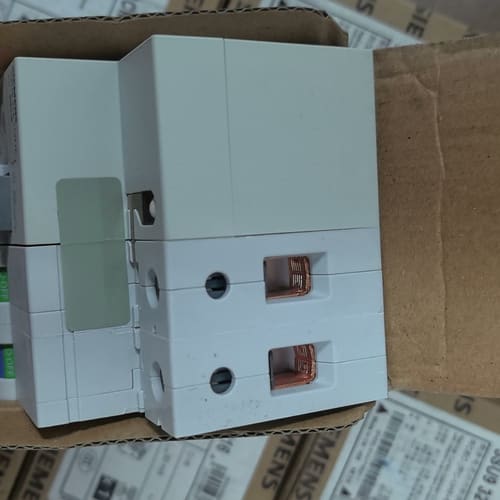 西门子小型漏电断路器5SU9326-1CN16--议价商品