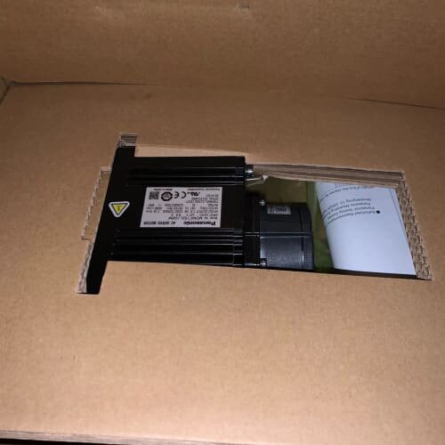全新松下A6 电机MDMF152L1G6M 仅剩一台--议价商品