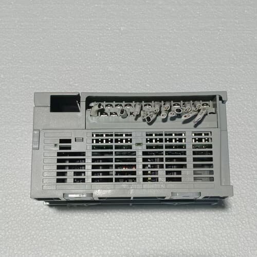 FX5U-32MT/ES三菱PLC可编程控制器主机--议价商品