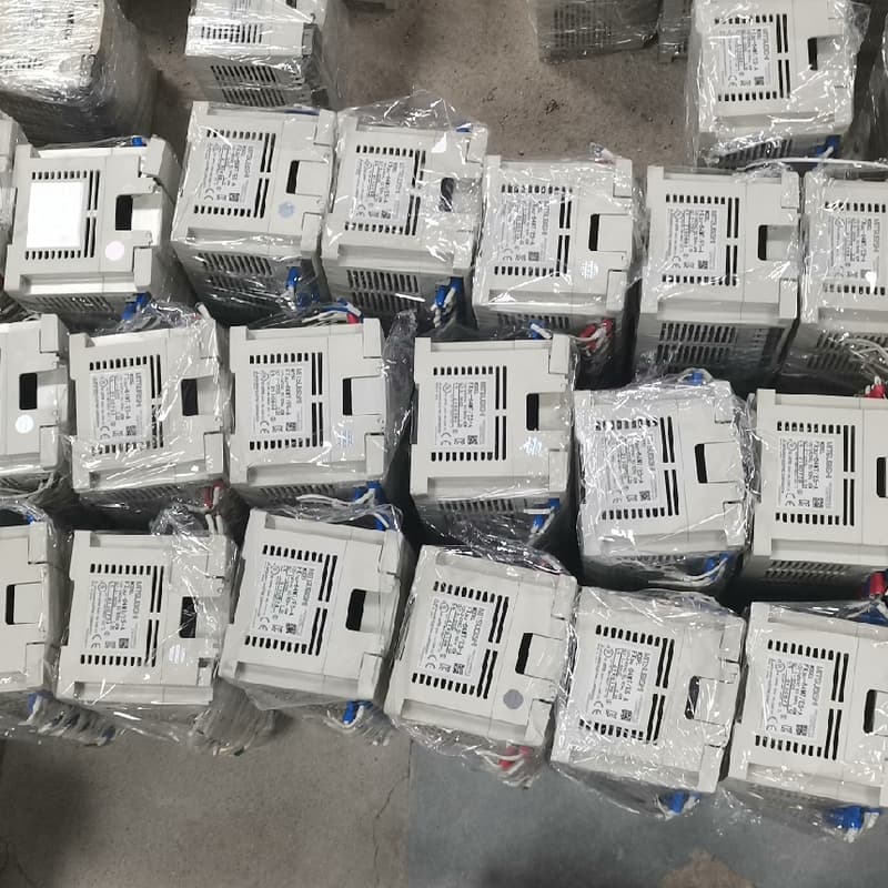 三菱3U系列国产PLC FX3U-64MT/ES-A，二手原--议价商品