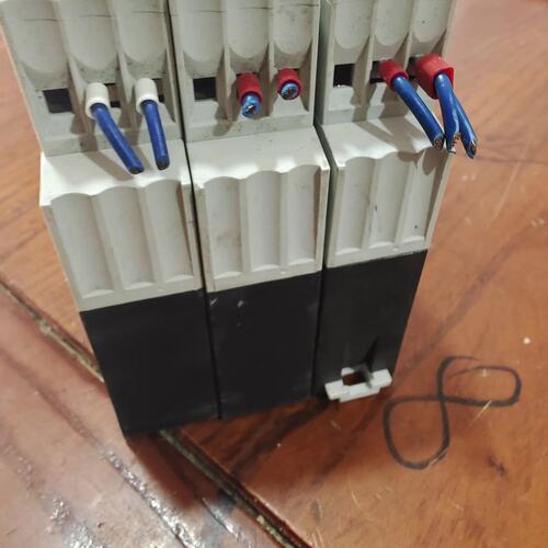 伊顿穆勒时间继电器ETR4-69-A，型号40K2 40K3--议价商品