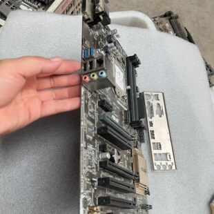 华硕B150-PLUS主板，支持1151针脚CPU，带M.2--议价商品