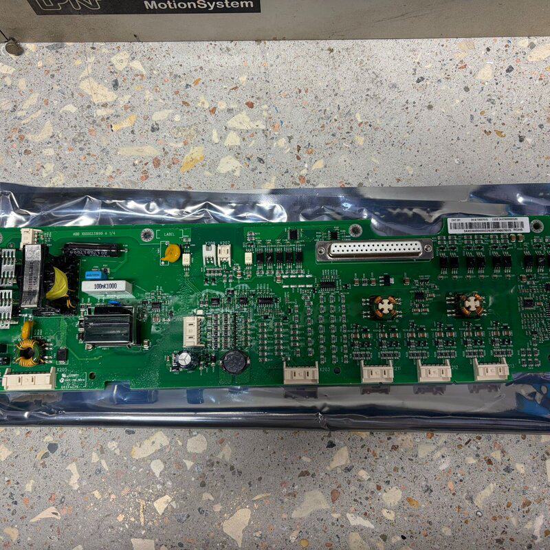 ABB驱动板 ZINT-251 拆机件 现货 成色不错--议价商品