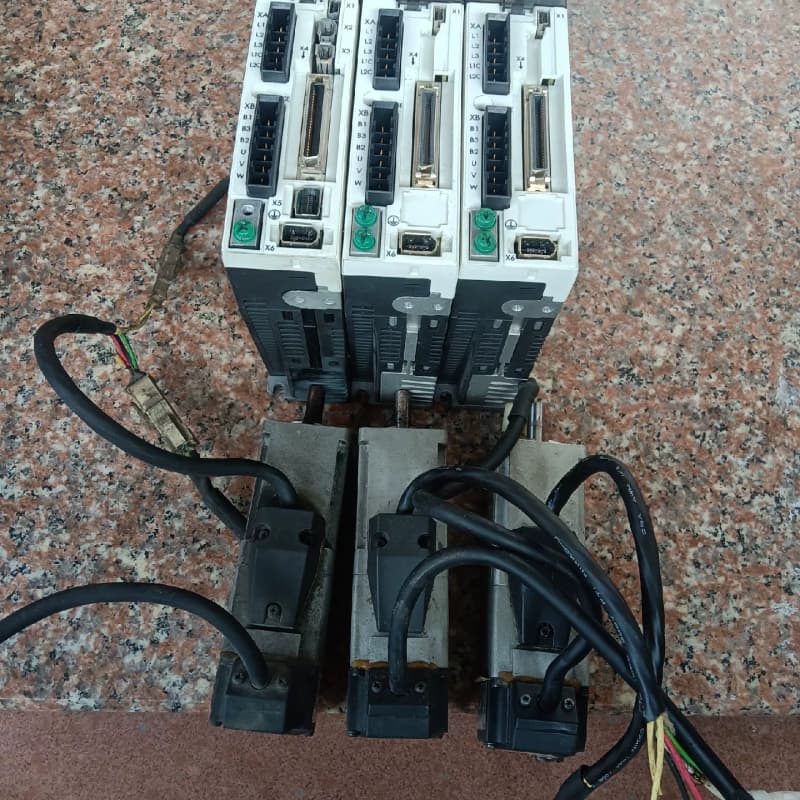 松下A5伺服器，伺服电机。100W--议价商品