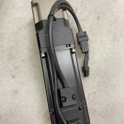 BCH0602O12A1C施耐德伺服电机400W带减速机 出--议价商品
