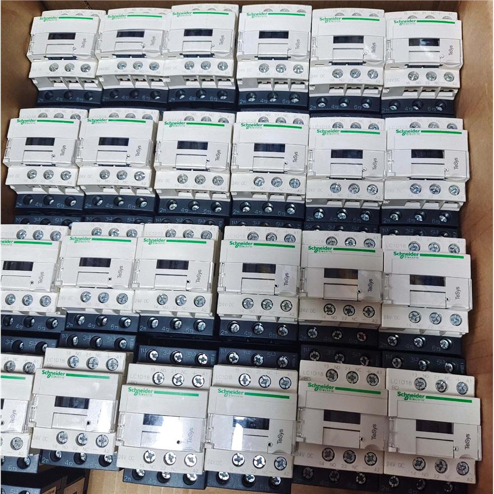 施耐德接触器LC1D18B,24