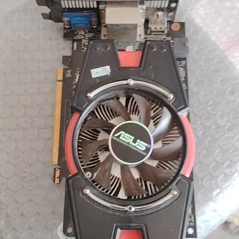 GTX650Ti 1G独立显卡，功能完好。如图，要的直接拍。--议价商品
