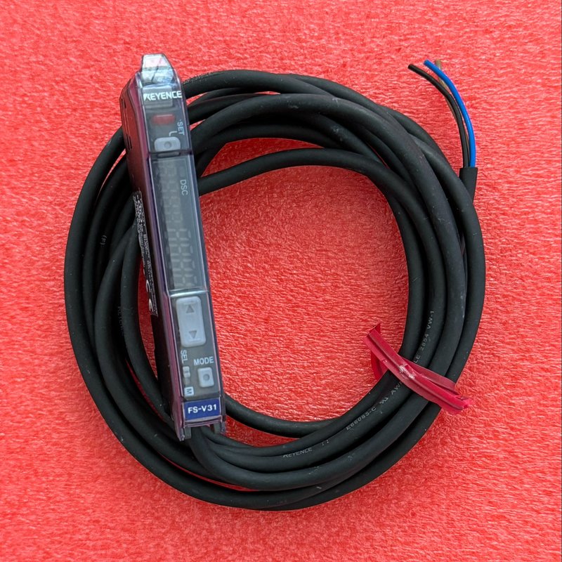 二手拆机件基恩士传感器FS-V31，实拍功能包好--议价商品