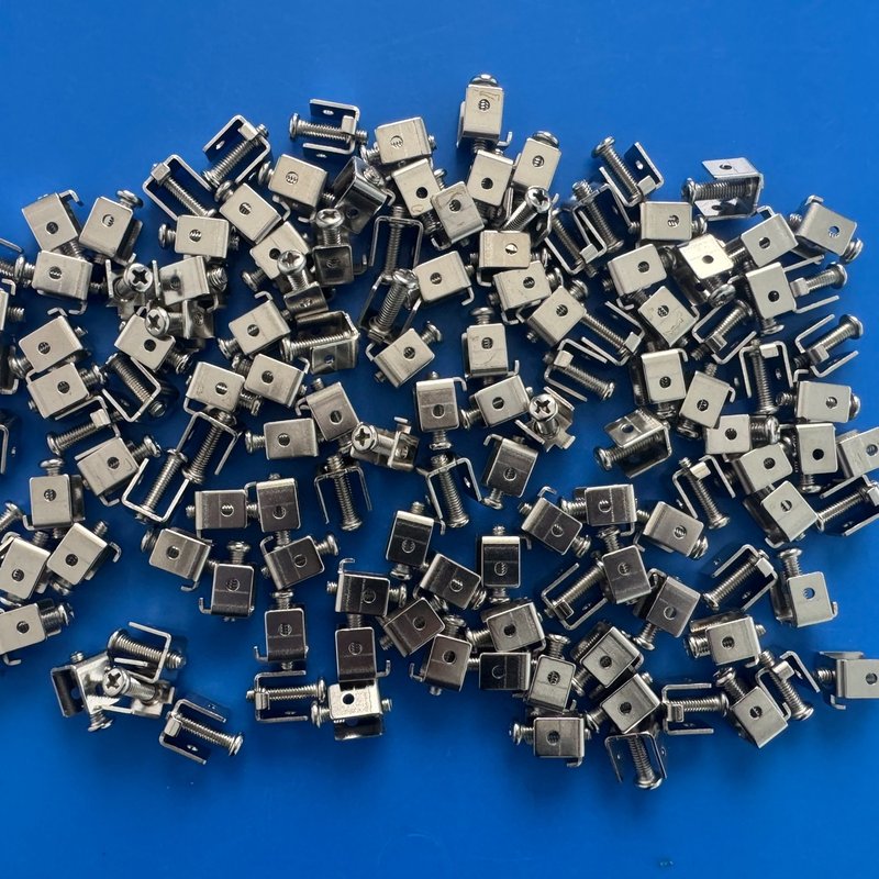 松下触摸屏卡扣爪4mmGT02 AIG02GQ02D AIG--议价商品