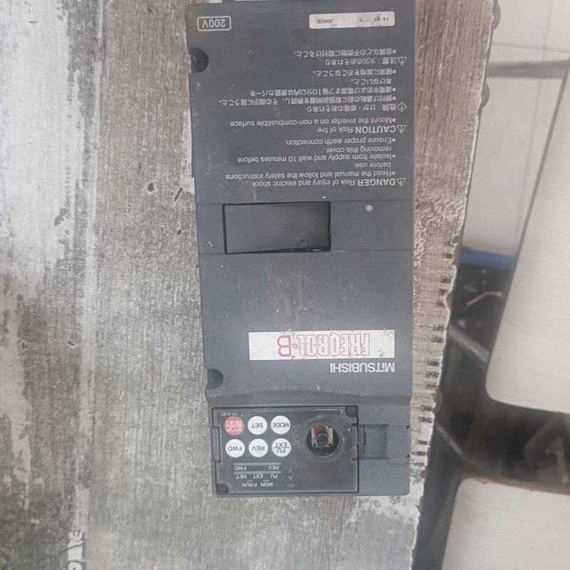三菱A700变频器FR-B3-N400,0.4KW,暴力拆机--议价商品