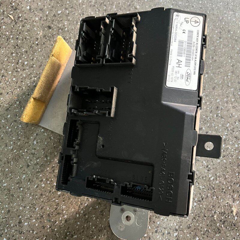 2年嘉年华福特车身电脑模块，原装拆车件，型号E11 116--议价商品