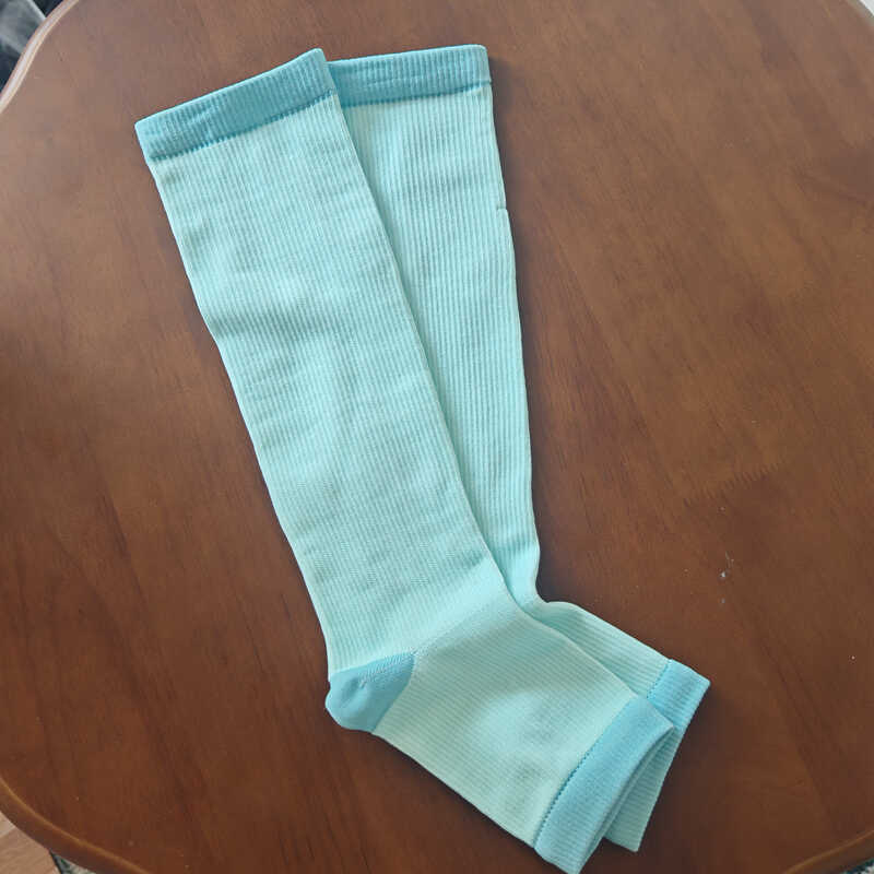 塑行中筒袜速干压力女