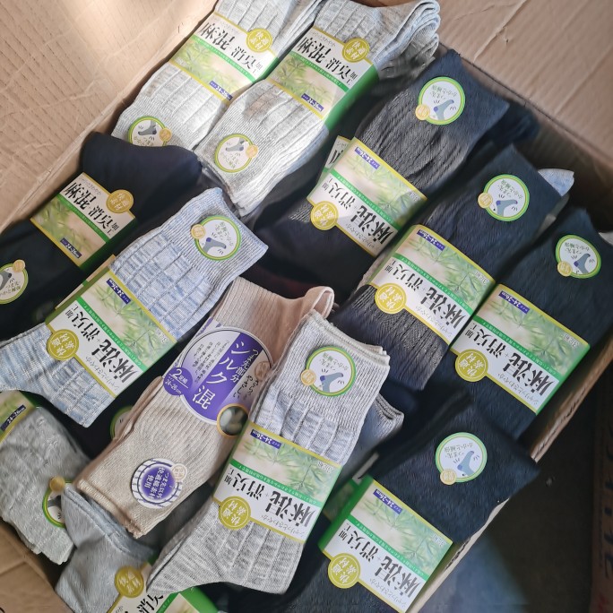 10元3双外贸出口日本男士绅士袜秋冬季除臭袜双针袜中筒袜