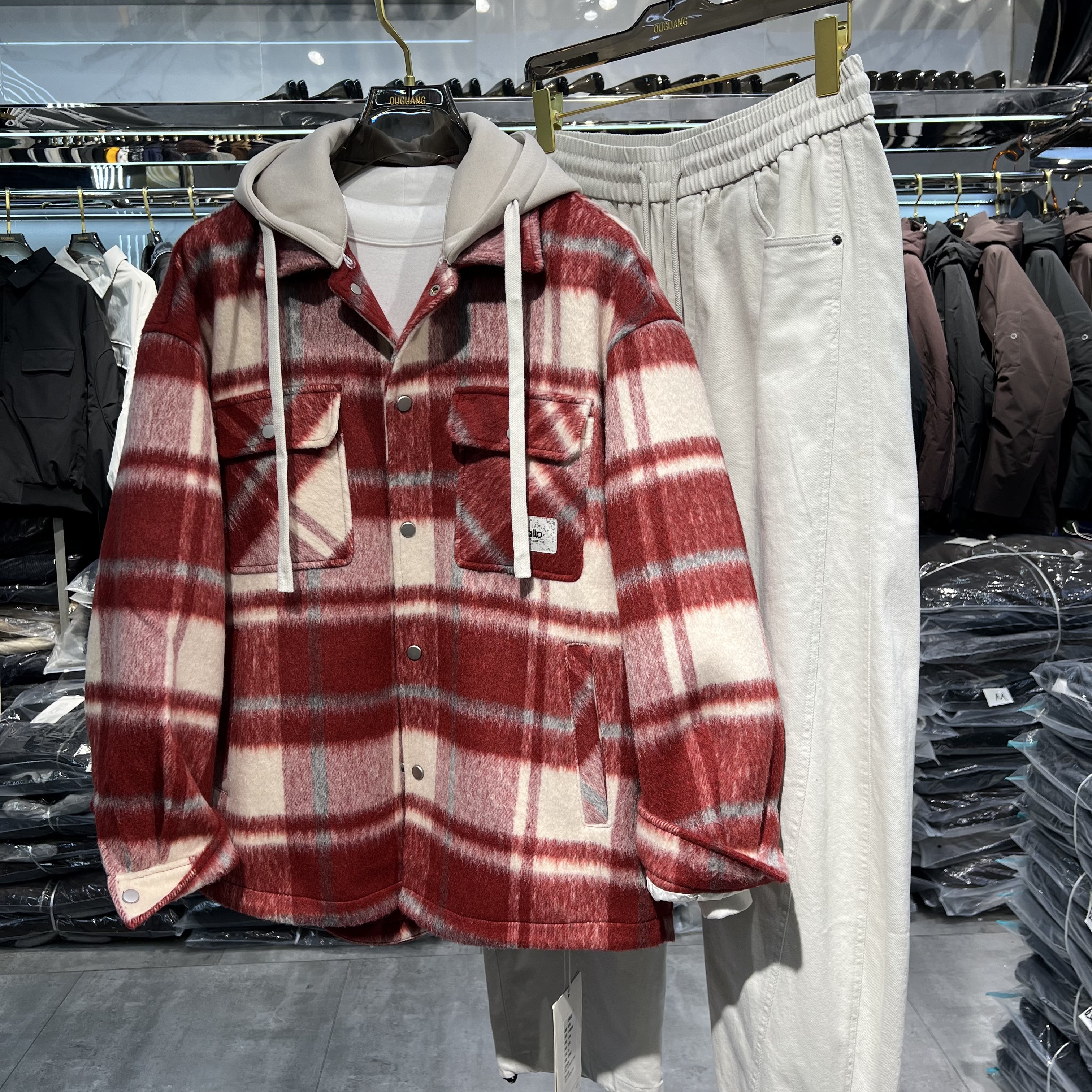 实体商场秋冬新款毛呢格子外套男装潮流男女酷帅穿搭衬衫上衣夹克