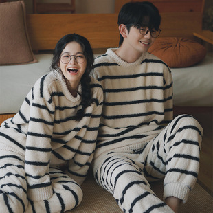 加绒加厚法兰绒可外穿家居服套装 秋冬季 条纹情侣睡衣女款 日系新款