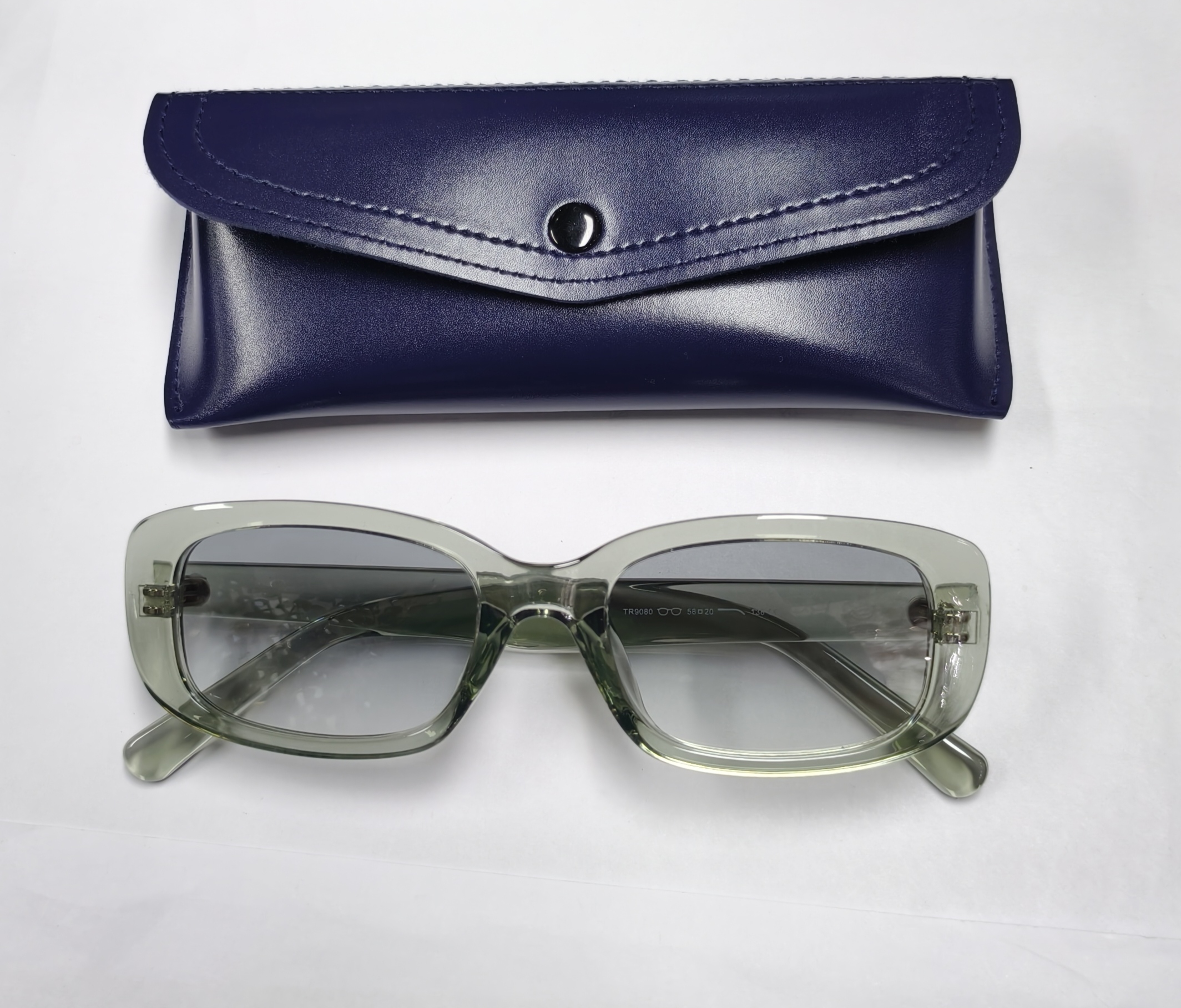 TR新款复古茶色小方框墨镜女高级防紫外线偏光太阳镜潮遮眼素颜镜