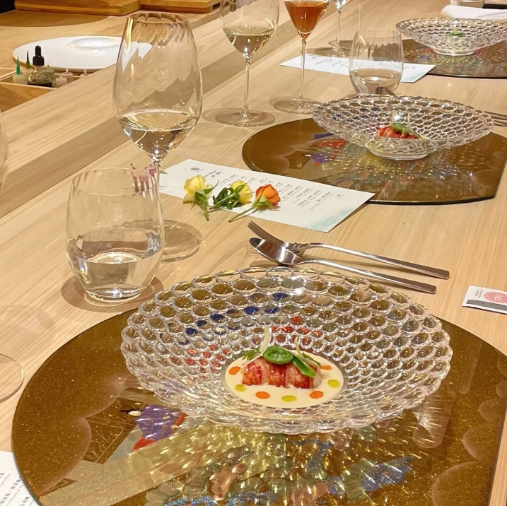 日式餐盘料理位上珠点透明玻璃圆碗法式餐厅素食凉菜盘斗笠甜品盘