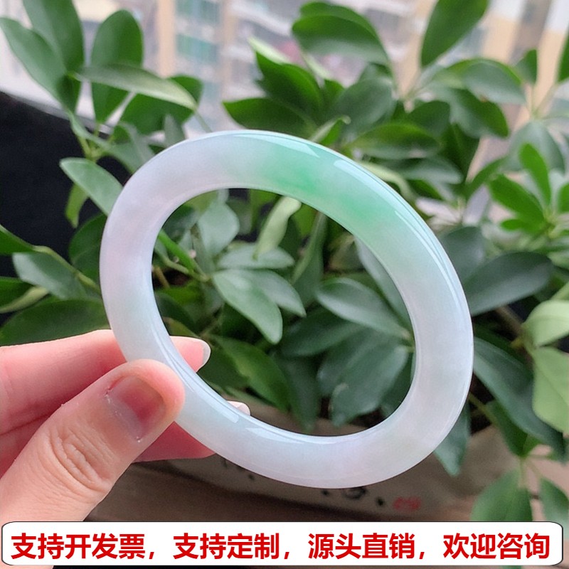缅甸A货天然翡翠 老坑冰种飘绿圆条手镯57-58圈口