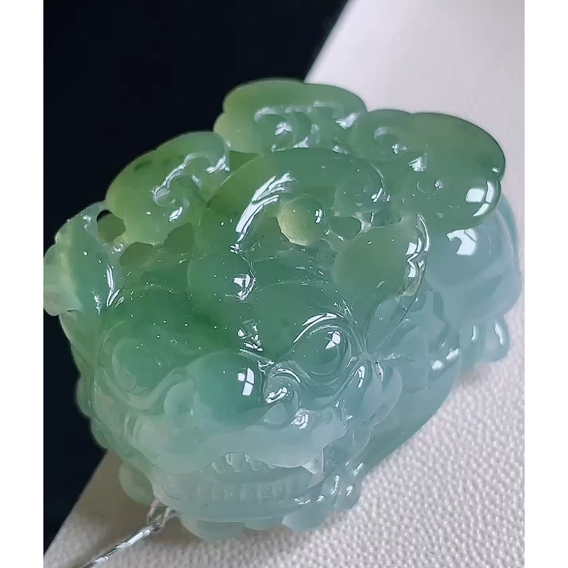 缅甸天然A货玉石翡翠 老坑冰种黄翡貔貅吊坠