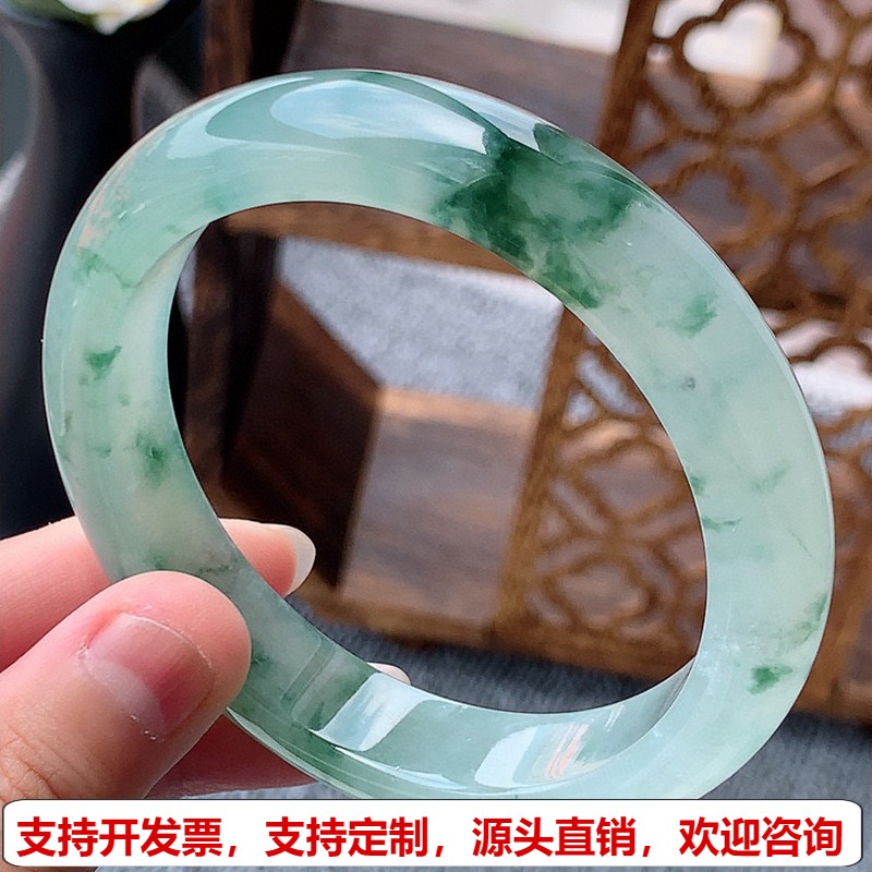 缅甸A货天然翡翠 老坑冰种飘花正装正圈手镯60-61大圈口 完美